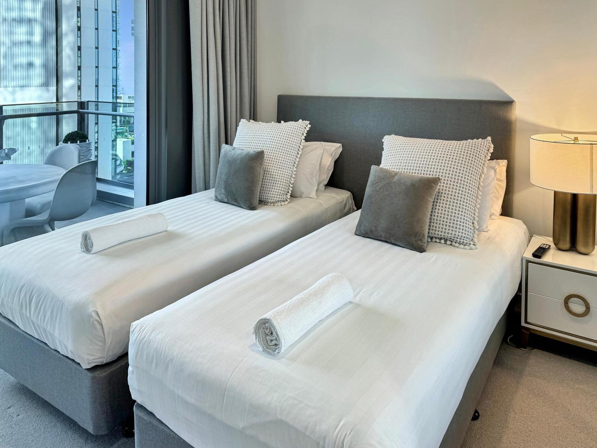 Apartment Signature Luxury 12 Floor 2br Parking Ocean Views